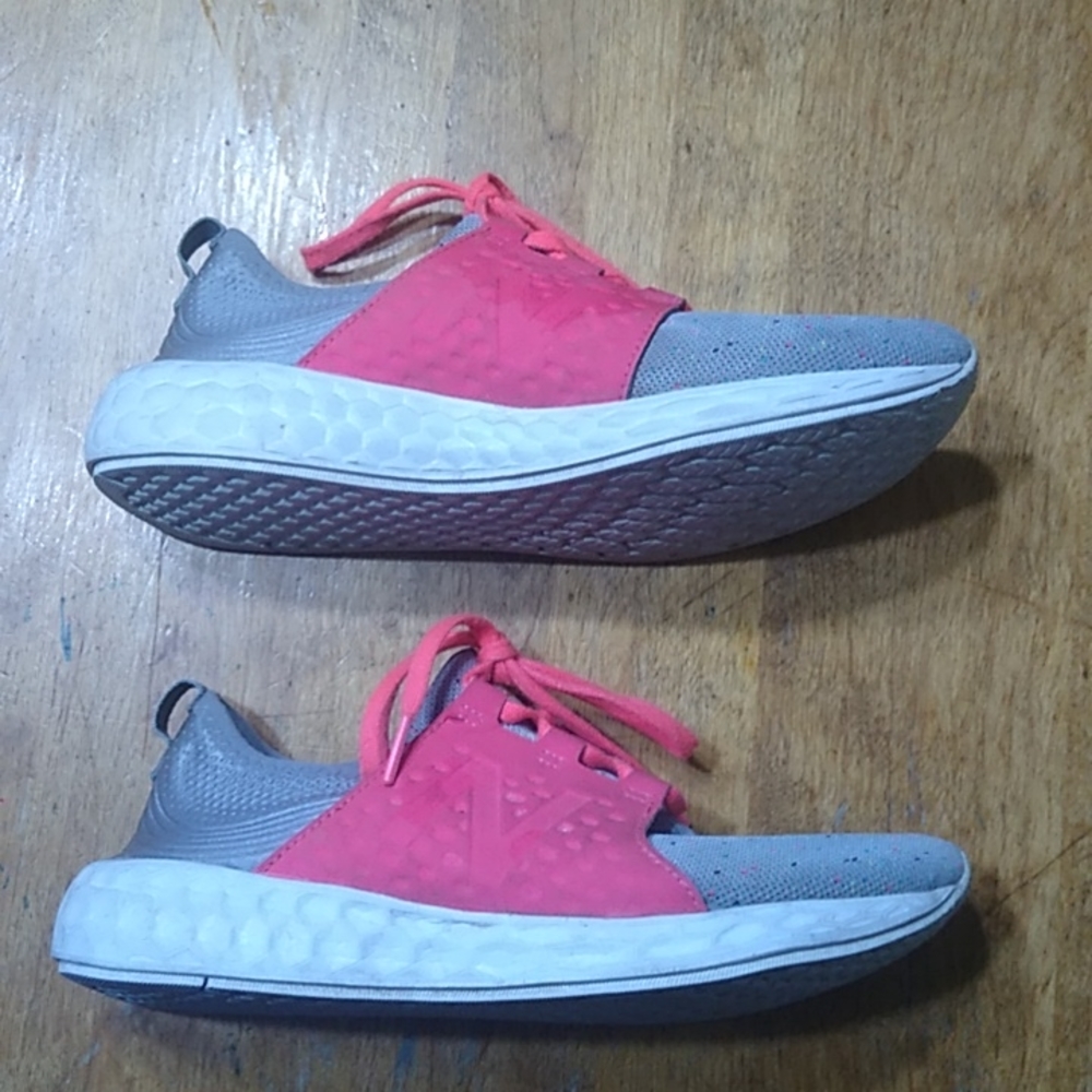 New Balance Cruzv1 Running Shoe Women's Size 6